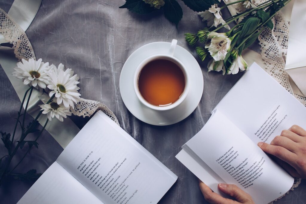 tea and books - Photo by Thought Catalog
