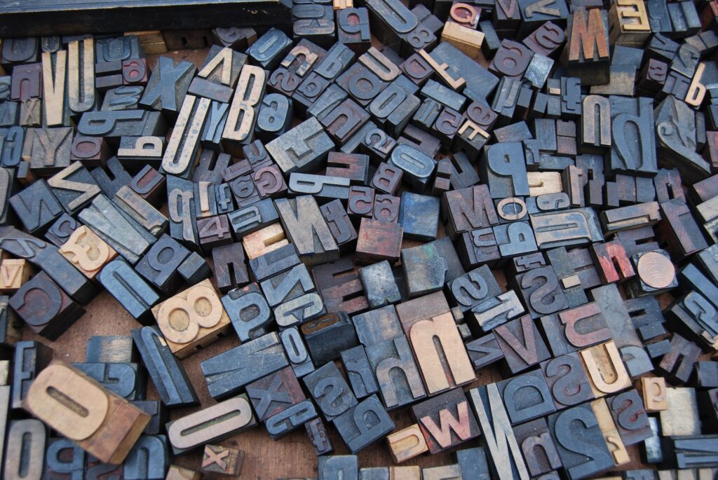 Printing blocks - Photo by Amador Loureiro on Unsplash