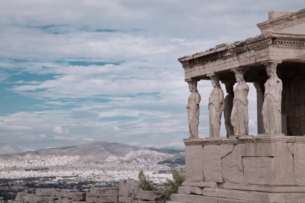 Temple in Greece - how to write historical fiction - Photo by jimmy teoh for Pexels